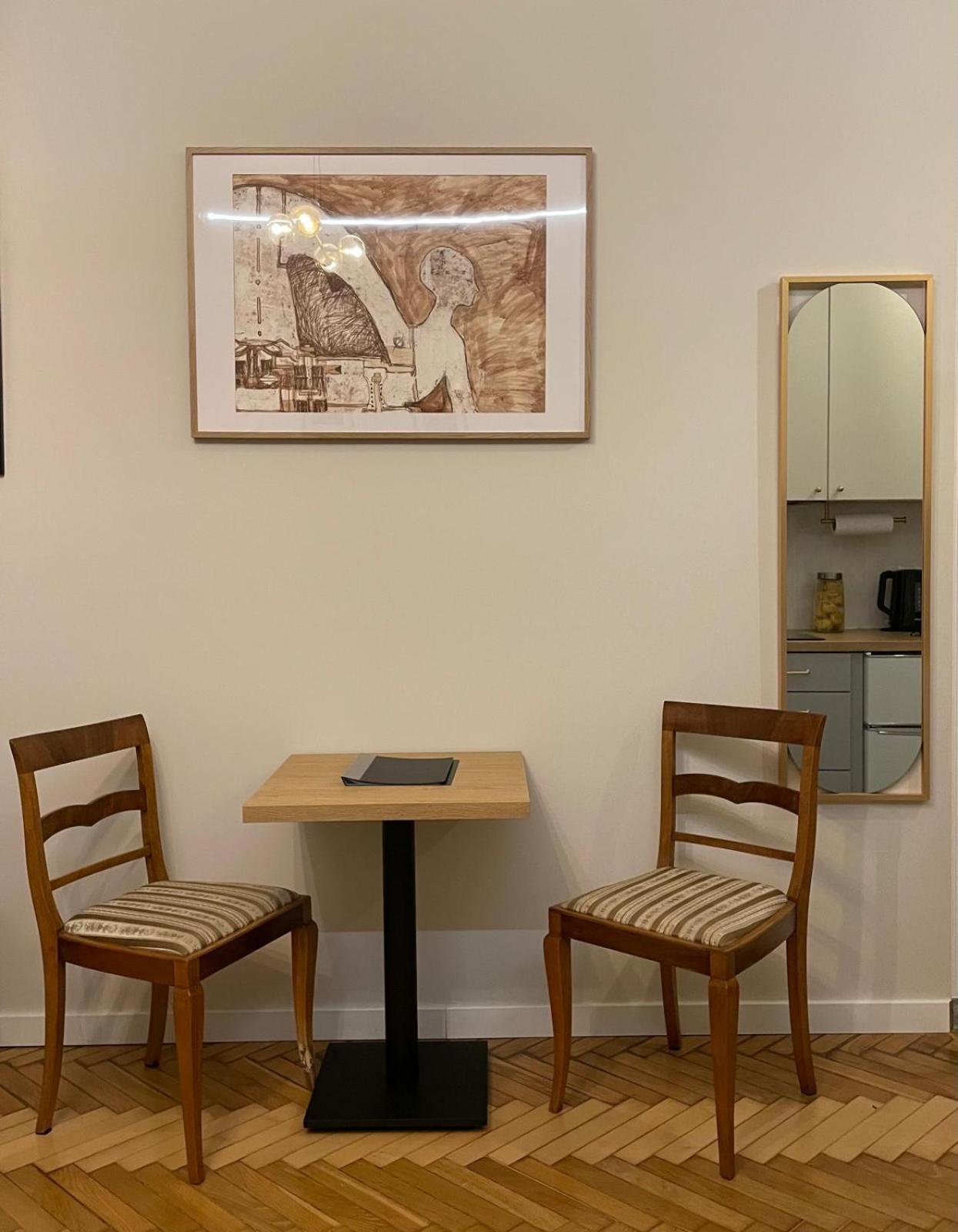 Apartament Studio Z Widokiem Na Rynek Bochnia Bagian luar foto