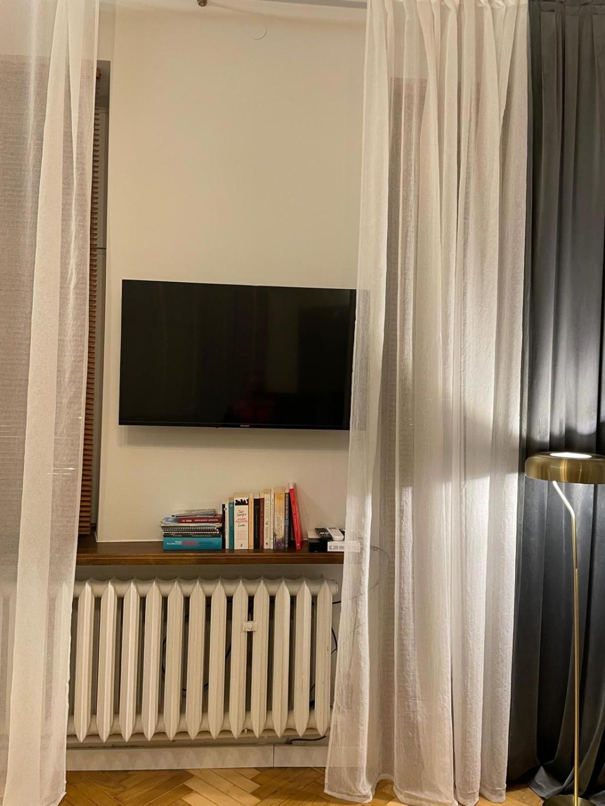 Apartament Studio Z Widokiem Na Rynek Bochnia Bagian luar foto